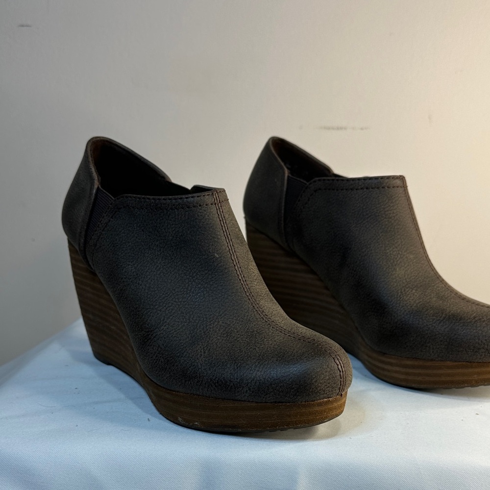 Dr. Scholl's Dark Brown Wedge Shoes